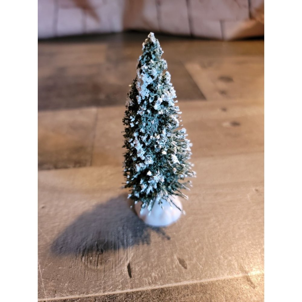 Pine tree snow‎ Village Accessory xmas